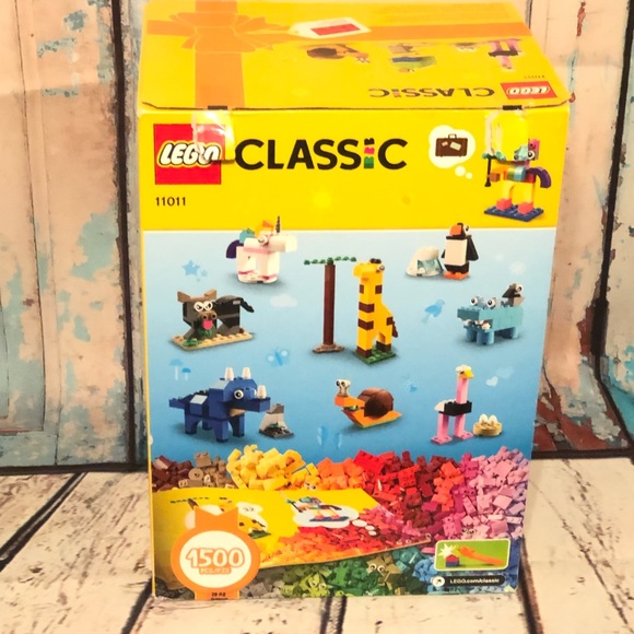 Lego Classic Animal 11011 Building Set 1500 Pieces - Picture 8 of 8